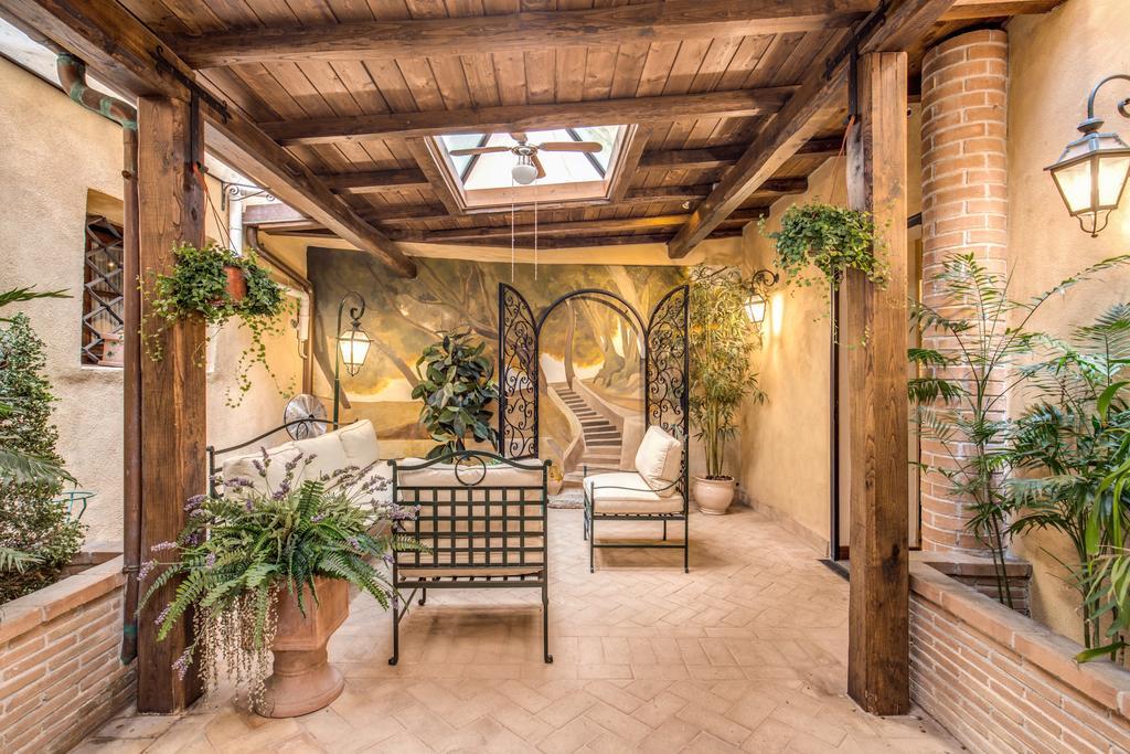 Residenza San Calisto Roma